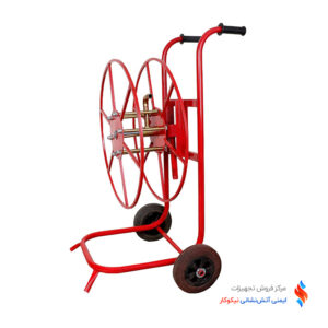 شیلنگ جمع کن چرخ دار توپی برنجی مدل ملوانی سایز 3.4